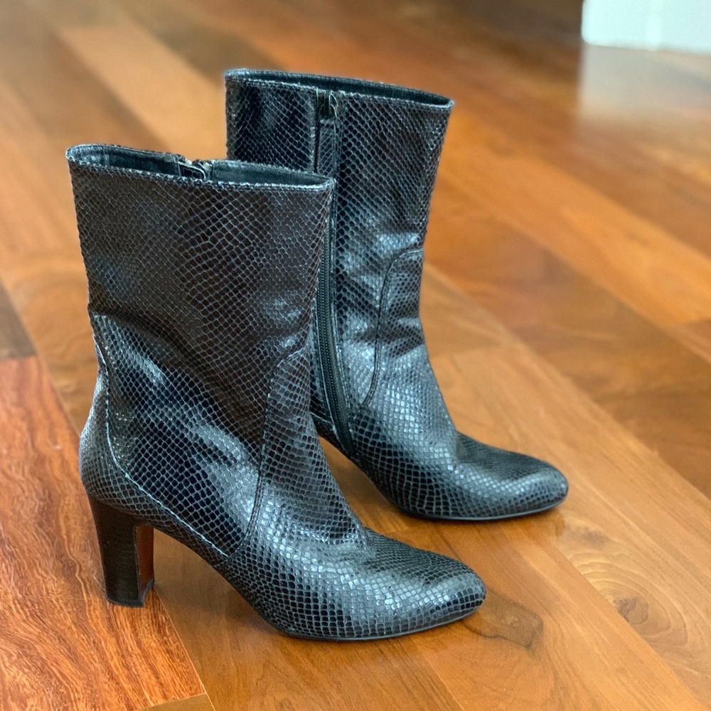 🐍 Cole Haan Boots 🐍